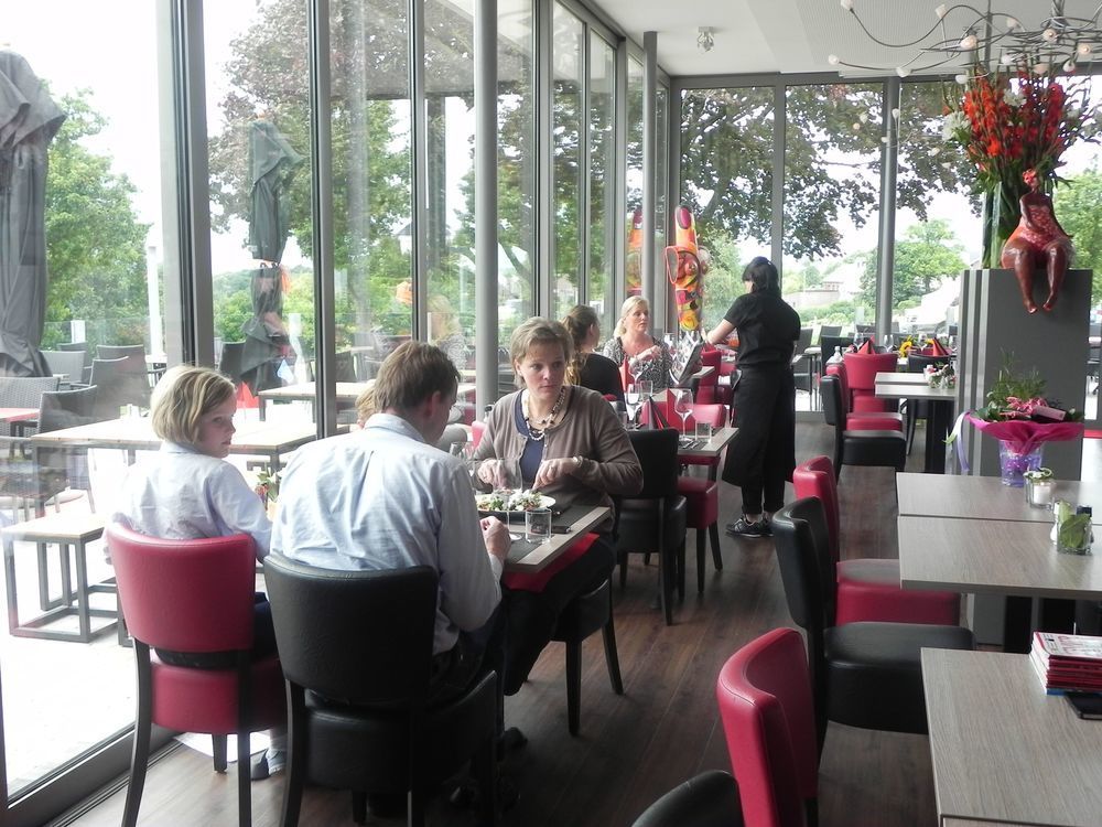 Hotel - Restaurant Uit De Kunst ไวเลิน ภายนอก รูปภาพ