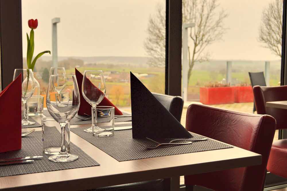 Hotel - Restaurant Uit De Kunst ไวเลิน ภายนอก รูปภาพ